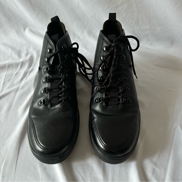 Aldo Men’s Black Lace Up Boots in Size 9 - Picture 1 of 5